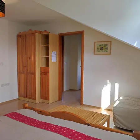 Relax Marjanca Πανσιόν